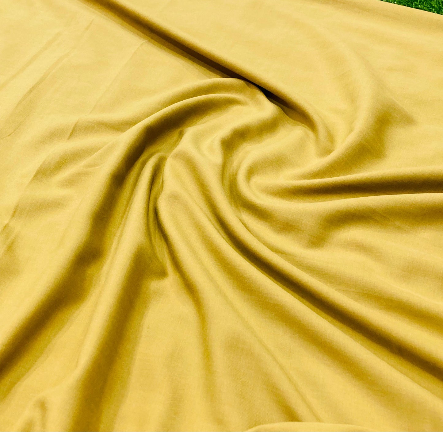 Unstitched Wash & Wear