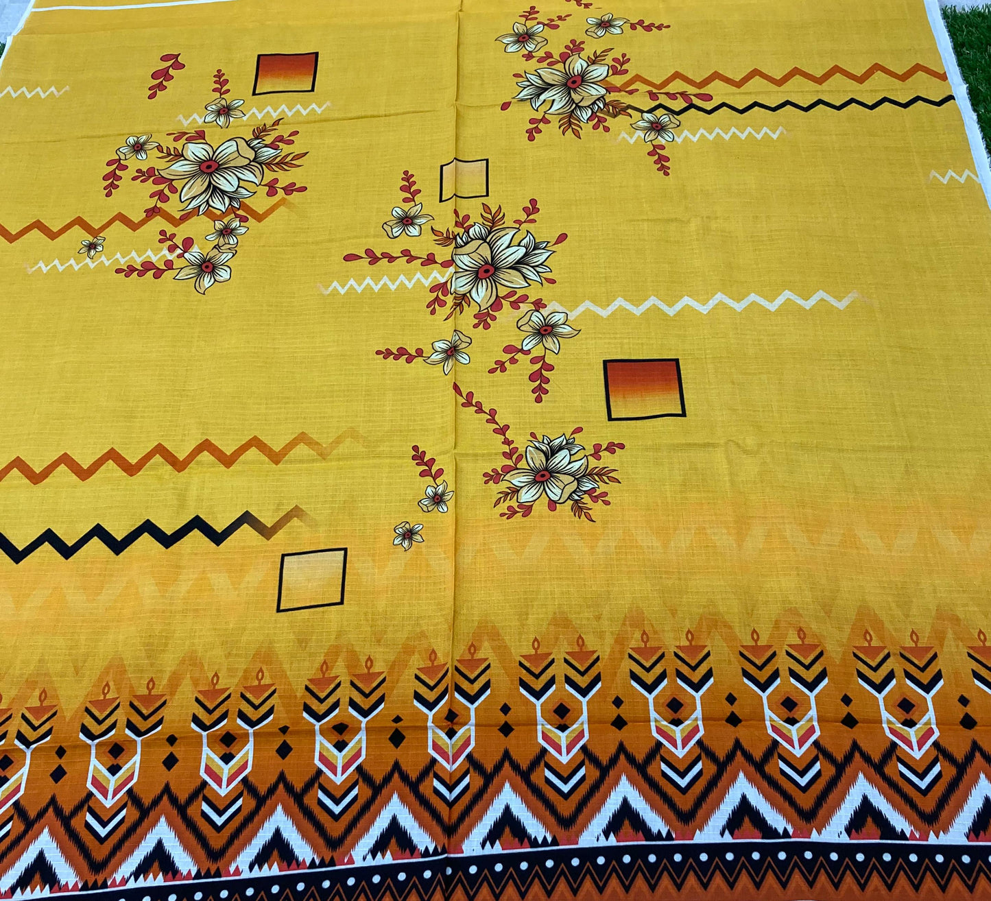 Unstitched Linen Bana Dora