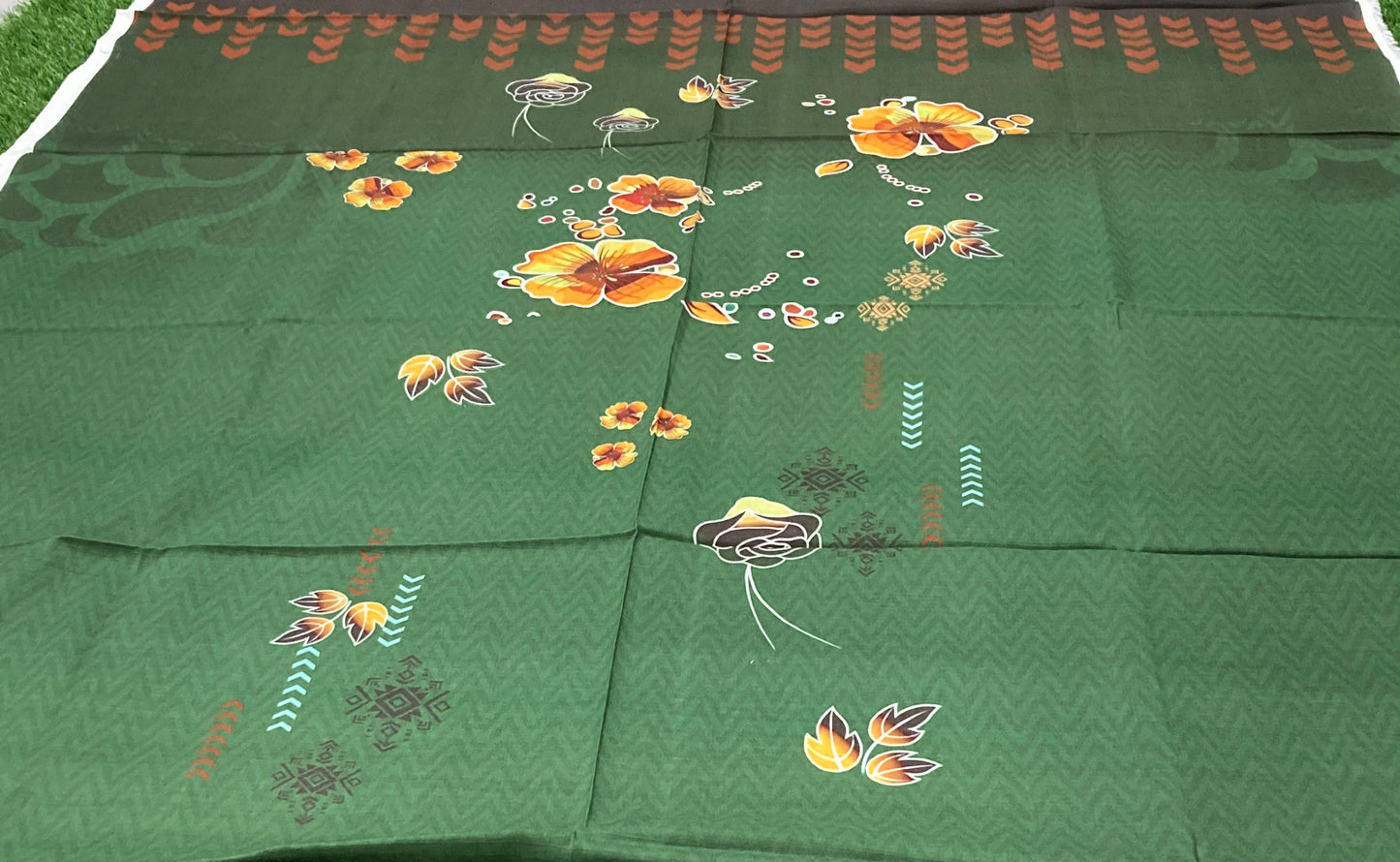 Unstitched Linen Bana Dora